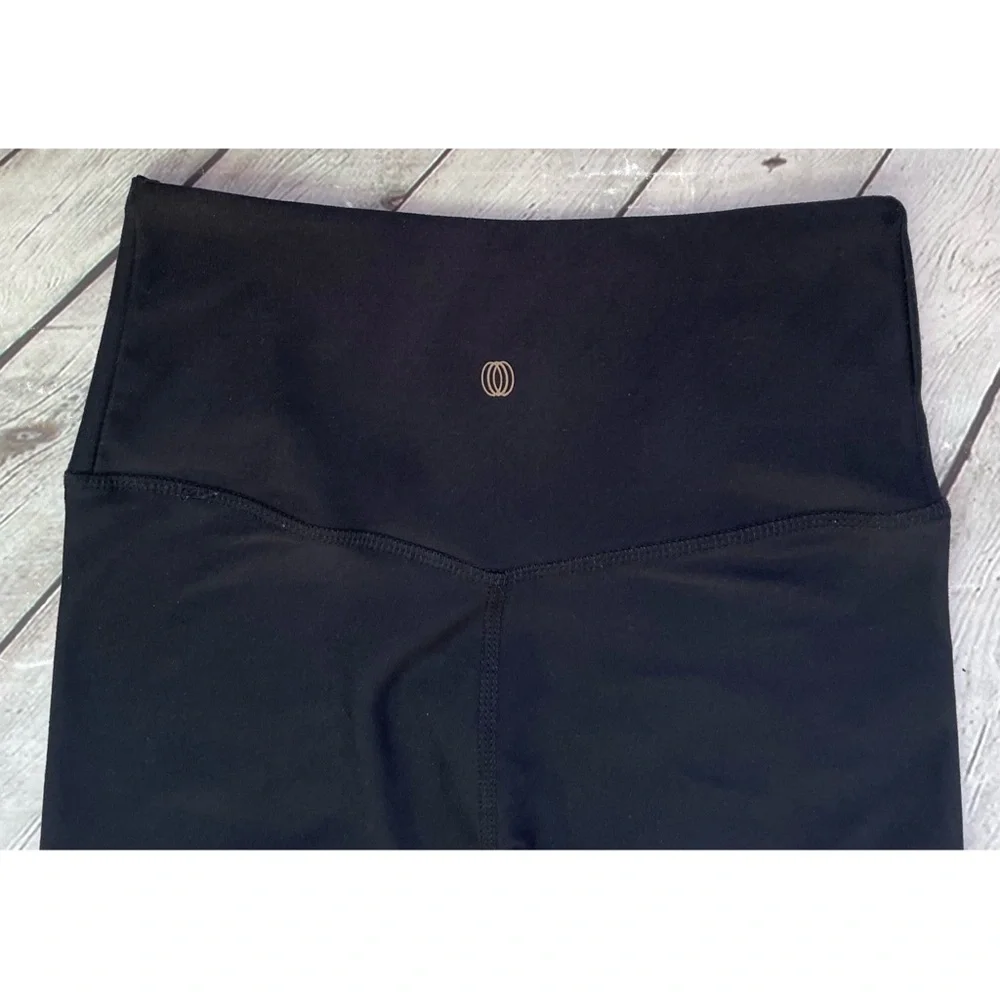 Balance Collection Black Bike Shorts - Picture 6 of 9